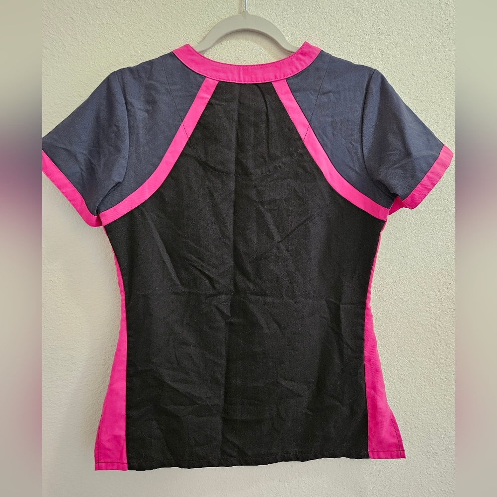 Greys Anatomy Scrub Tops - Picture 5 of 8